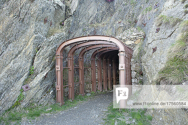 Europa Italien  Lombardei  Comer See  Lecco   Berg Legnoncino