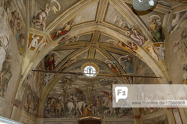 Italien  Lombardei  Iseo-See  Sebino-See  Pisogne  Santa Maria della Neve  Fresken von Girolamo Romani nach Romanino im Jahr 1534