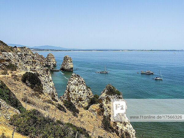 Rocky coast with cliffs  Ponta da Piedade  Algarve  Lagos  Portugal  Europe