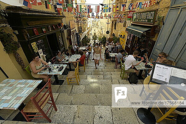 Straße der Altstadt von La Valetta  La Valetta  Malta  Mittelmeer  Europa