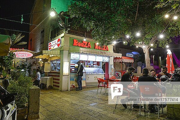 Restaurant  Deutsche Kolonie  Sderot Ben Gurion  Altstadt  Haifa  Israel  Asien