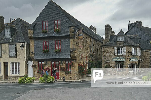 Häuser in Le Faou  Bretagne  Frankreich  Europa
