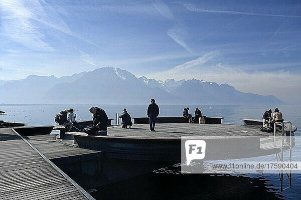 Viewing platform on Lake Geneva  Montreux  Switzerland  Europe