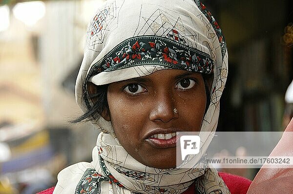 Junge Inderin  Portrait  Kota  Rajasthan  Nordindien