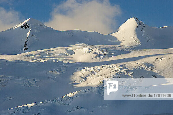 Gletscher  Berge und Schnee; Selkirk Mountains  British Columbia  Kanada.
