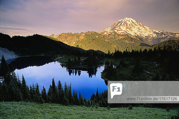 Mount Rainier und Eunice Lake Mount Rainier National Park Washington  USA