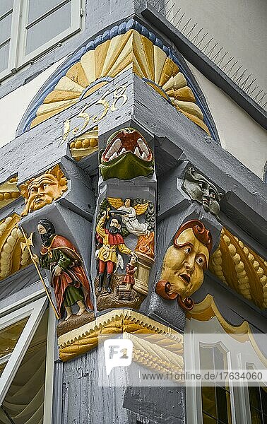 Detail  carving  half-timbered house  Osterstraße  Hamelin  Lower Saxony  Germany  Europe