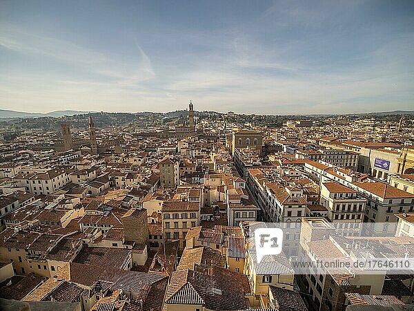Blick vom Campanile von Florenz über die Stadt  Florenz  Toskana  Italien