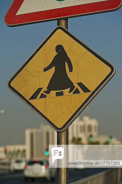 Fußgängerüberweg-Schild; Doha  Katar