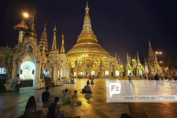 Shwedagon-Pagode; Rangun  Birma