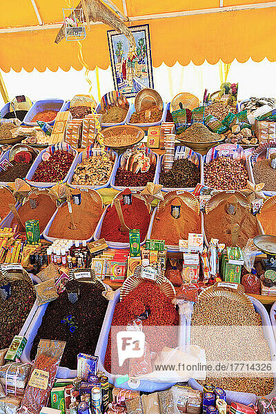 Spices In Bulk At Market In Old Town Medina Area; Kairouan  Tunisia  North Africa