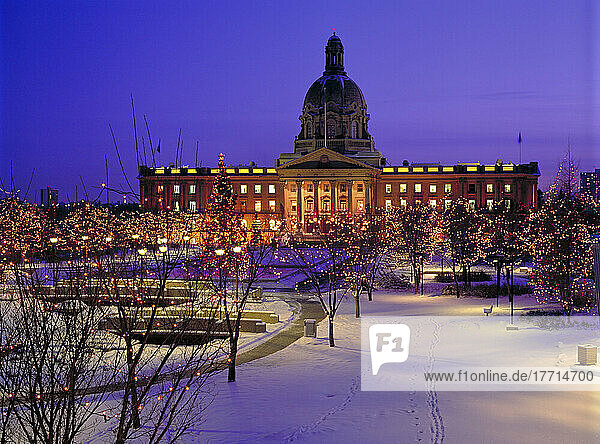 Alberta Legislature Building - Edmonton  Alberta  Kanada