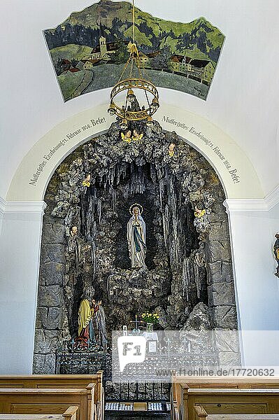 Lourdeskapelle von 1895 mit Marienfigur in Grotte  Oberstaufen  Allgäu  Bayern  Deutschland  Europa