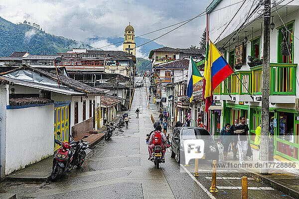 Street scene  Salento  UNESCO World Heritage Site  Coffee Cultural Landscape  Colombia  South America