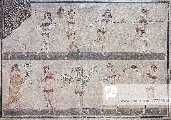 Mosaics of female gymnasts  The Roman Villa del Casale (Villa Romana del Casale)  UNESCO World Heritage Site  Piazza Armerina  Enna  Sicily  Italy  Europe