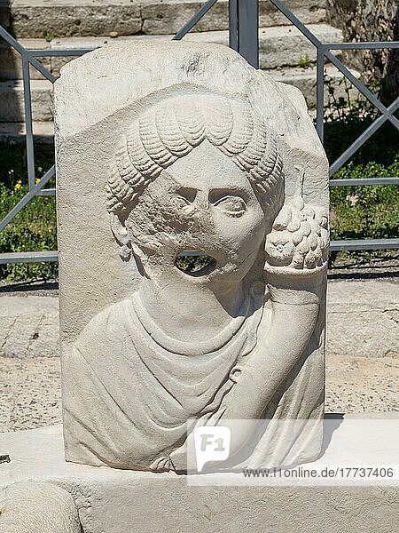 Der Brunnen des Überflusses in der Via dell Abbondanza  Pompeji  Kampanien  Italien  Europa