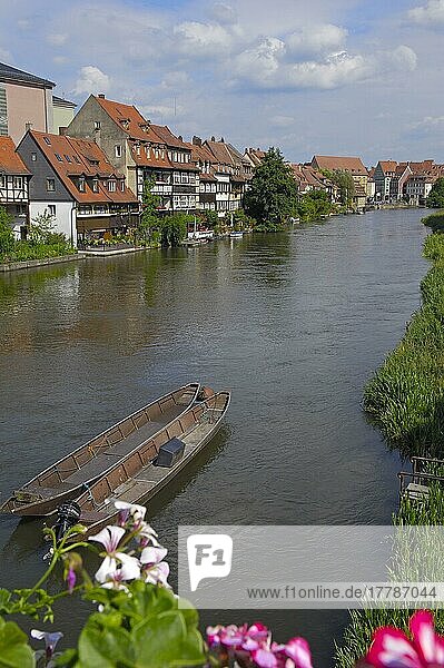 Bamberg  UNESCO-Welterbe  Klein-Venedig  Fluss Regnitz  Alte Fischerhäuser  Franken  Bayern  Deutschland  Europa
