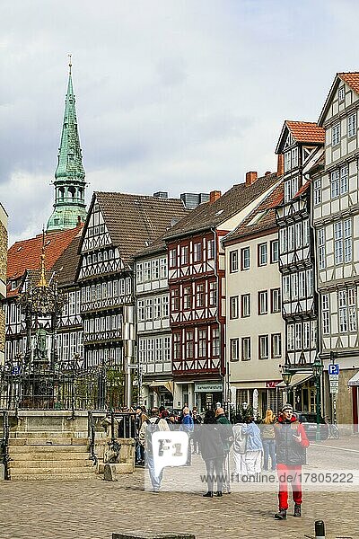 Burgstraße with half-timbered houses and Oskar Winter fountain or Holzmarktbrunnen  tower of the Kreuzkirche in the back  state capital Hannover  Lower Saxony  Germany  Europe