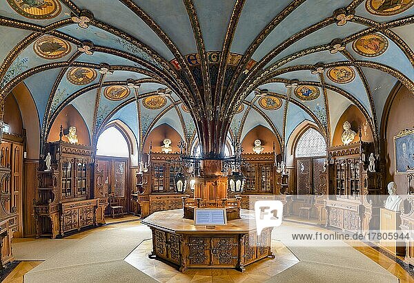Schloss Marienburg  Bibliothek  Innen  Pattensen  Niedersachsen  Deutschland  Europa