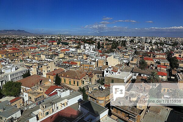 Lefkosia  Nicosia  divided capital of South Cyprus  view of the old town