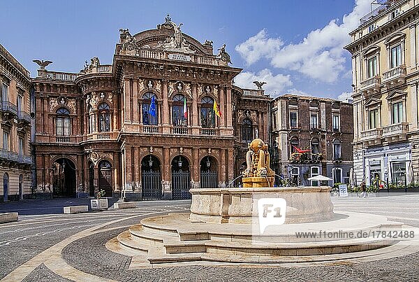 Opernhaus Teatro Massimo Bellini in der Altstadt Catania Ostküste Sizilien Italien Europa