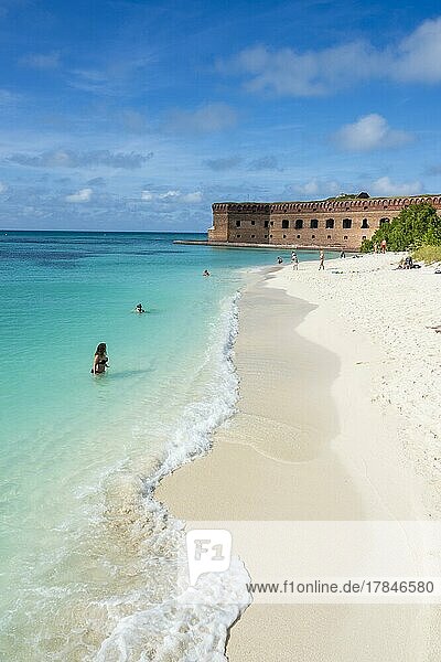 White sand beach and turquoise waters before Fort Jefferson  Dry Tortugas National Park  Florida Keys  Florida  USA  North America