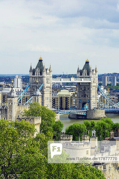 UK  England  London  Tower Bridge and surrounding buildings