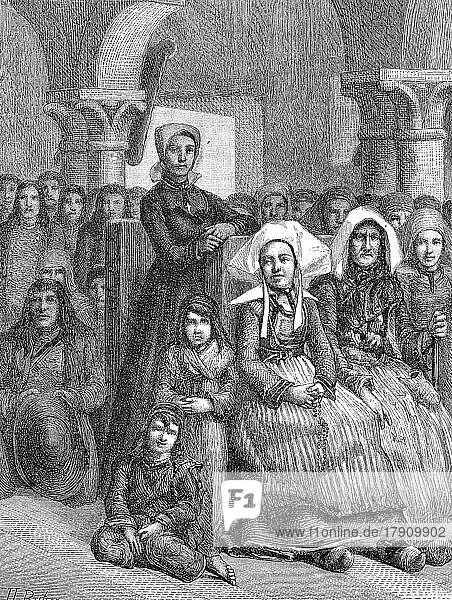 Frauen in typischer Tracht in der Kirche bei einem Gottesdienst  1869  Bretagne  Frankreich  Historisch  digital restaurierte Reproduktion einer Originalvorlage aus dem 19. Jahrhundert  genaues Originaldatum nicht bekannt  Europa