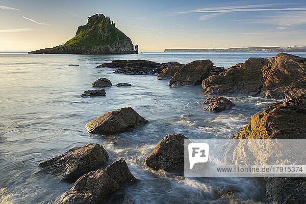 Thatcher Rock vor der Küste von Torquay  Devon  England  Vereinigtes Königreich  Europa