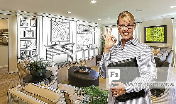 Glückliche Frau mit okay Zeichen über benutzerdefinierte Wohnzimmer und Design-Zeichnung