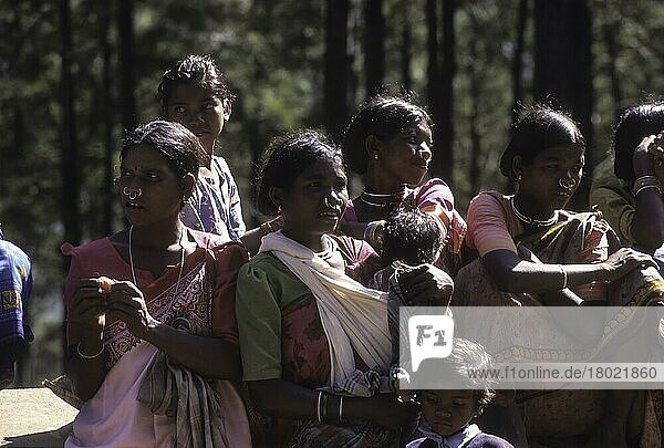Stammesangehörige Frauen im Arakku-Tal in Visakhapatnam  Vizag  Andhra Pradesh  Indien  Asien