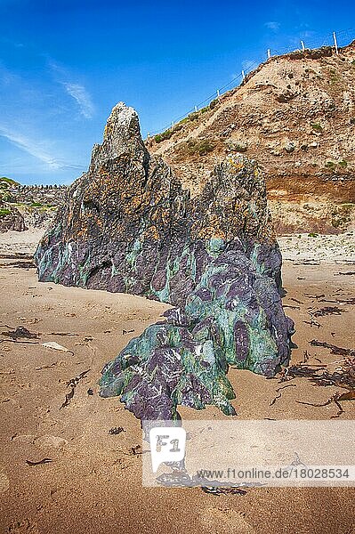 Rocks on beach  Porth Oer (Whisting Sands)  Lleyn Peninsula  Gwynedd  Wales  United Kingdom  Europe