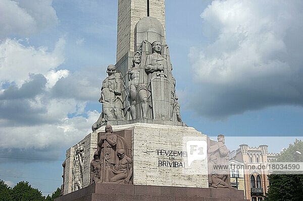 Freiheitsdenkmal  Riga  Lettland  Baltikum  Europa  Brivibas piemineklis  Europa