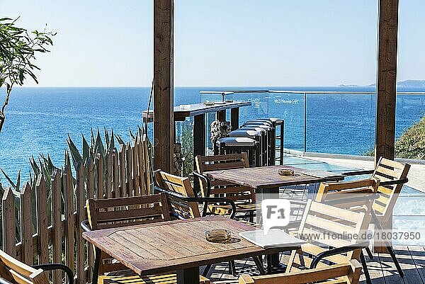 Sunset Bar  Logas beach  Peroulades  Insel Korfu  Ionische Inseln  Mittelmeer  Griechenland  Europa