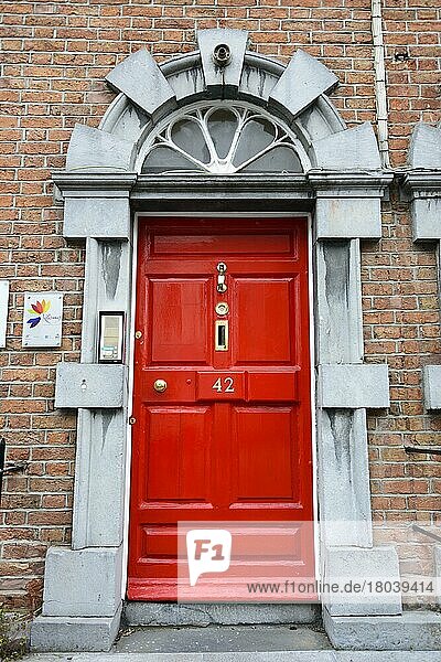Rote Haustür  Haus  Parliament Street  Kilkenny  Irland  Europa