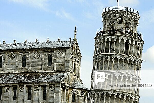 Europa  Toskana  Toscana  Pisa  Platz der Wunder  Schiefer Turm  Dom Santa Maria Assunta  UNESCO  Italien  Europa