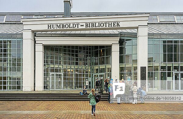 Group of school children at the entrance to the Humboldt Library in Tegel  Berlin  Germany  Europe