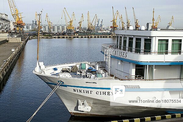 Kreuzfahrtschiff  Hafen Odessa  Odessa  Ukraine  Europa