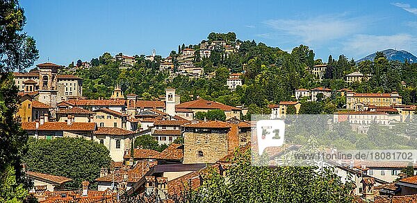 Panorama Bergamo  Lombardei  Italien  Bergamo  Lombbardei  Italien  Europa
