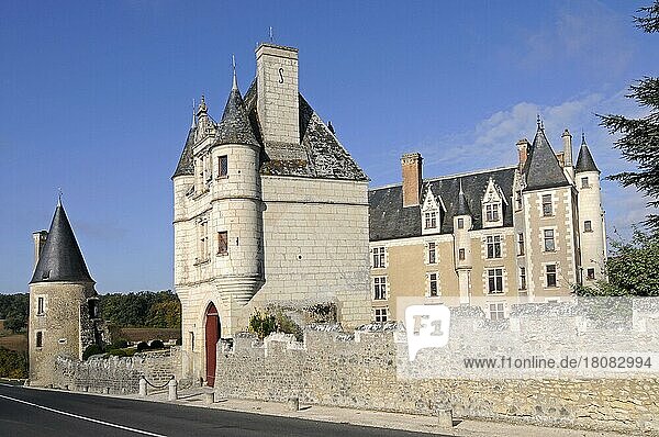 Schloss Montpoupon  Chateau  Monument historique  Museum  Cere-la-Ronde  Indre-et-Loire  Centre  Frankreich  Europa
