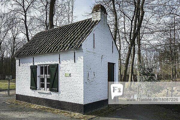 Decoyman's Cottage am Entenköder zum Fang von Wildenten am Overmere Donk  Berlare  Belgien  Europa
