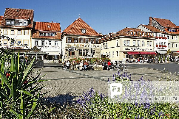 Marktplatz  historische Gaststätte Hotel Schlundhaus  Bad Königshofen  Unterfranken  Bayern  Deutschland  Europa