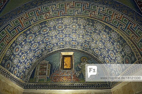 Mosaics in the Mausoleum of Galla Placidia  Ravenna  Adriatic Sea  Emilia Romagna  UNESCO World Heritage Site  Italy  Europe