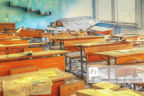 Klassenraum  Mittelschule #3  Lost Place  Prypjat  Sperrzone Tschernobyl  Ukraine  Osteuropa  Europa