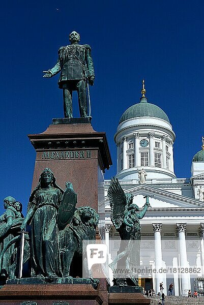 Dom und Denkmal Zar Alexander II von Russland  Helsinki  Finnland  Europa