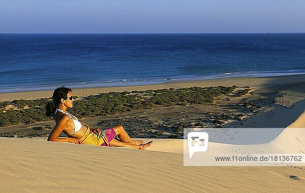 Sanddüne bei den Playas de Sotavento  Fuerteventura  Kanarische inseln  Spanien  Europa