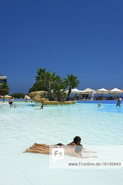 Pool des Splash und Fun Park  Malta  Europa