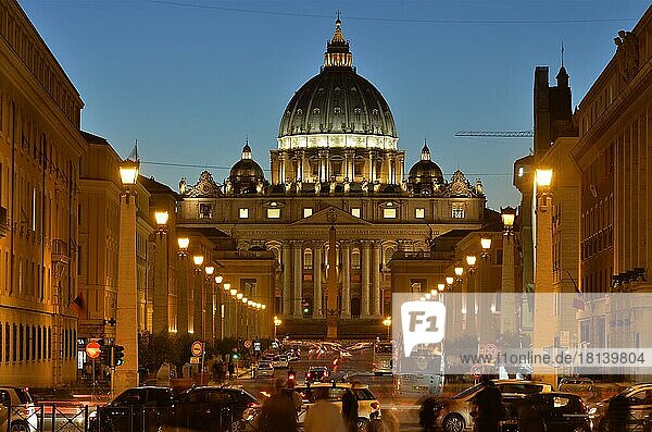 Petersdom  Via della Conciliazione  Vatikanstadt