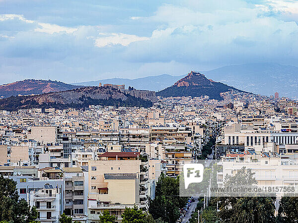 Blick auf den Berg Lycabettus  Athen  Attika  Griechenland  Europa