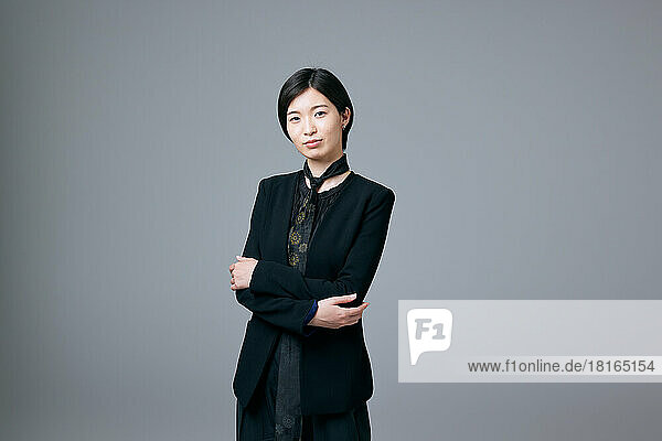Junge japanische Frau Studio Porträt